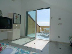 bilocale_fronte_mare_con_grande_terrazzo_alassio (34)_800x600